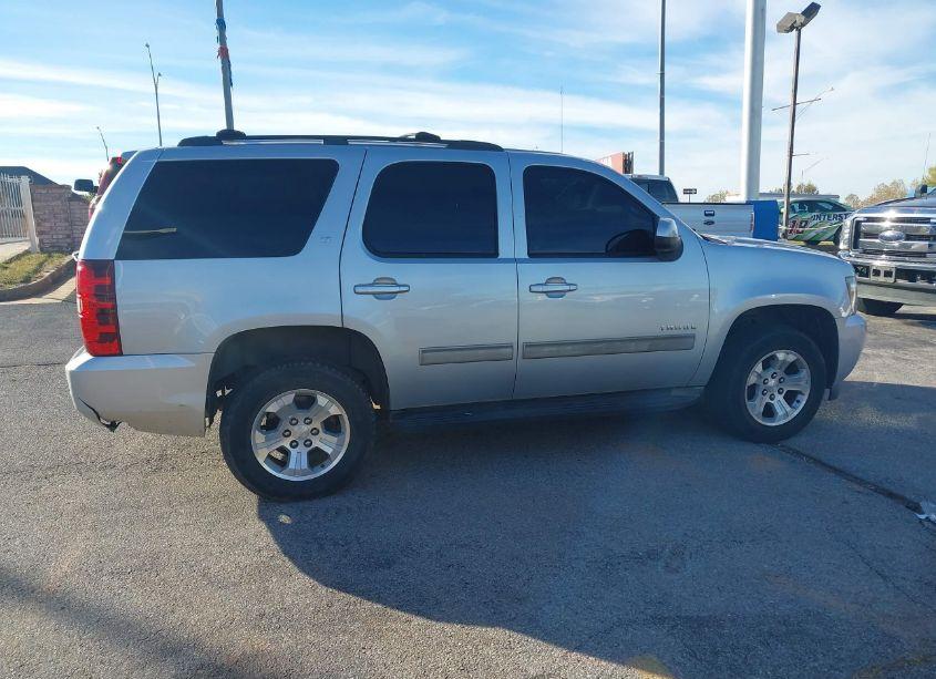 Photo 13 of 2013 Chevrolet Tahoe LT (VIN 1GNSKBE06DR248608)