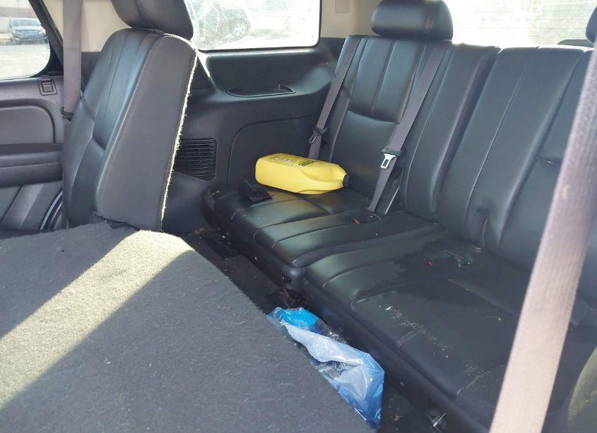 Photo 20 of 2013 Chevrolet Tahoe LT (VIN 1GNSKBE06DR248608)