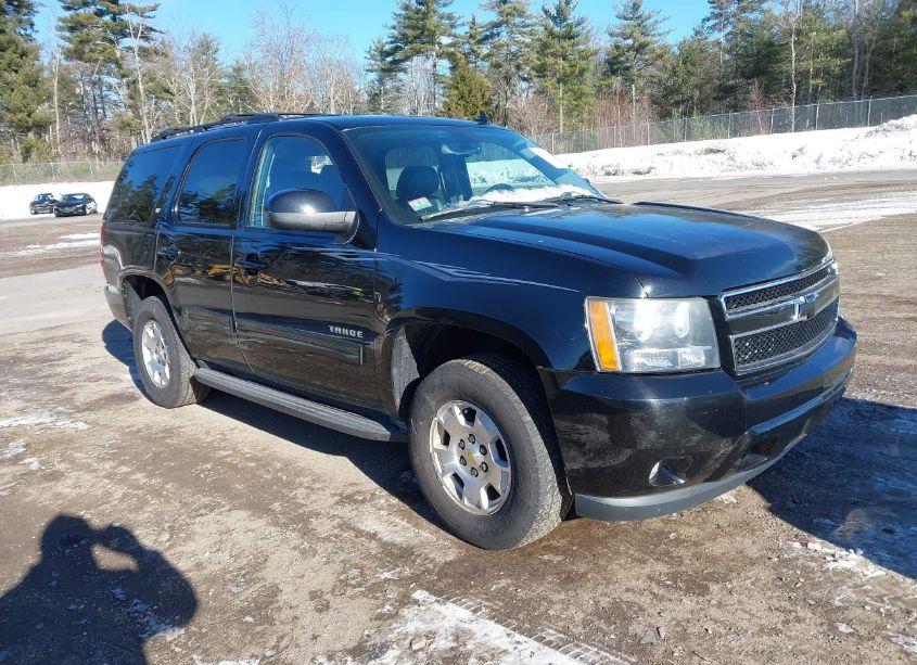 2011 Chevrolet Tahoe LT (VIN 1GNSKBE07BR227831) main photo