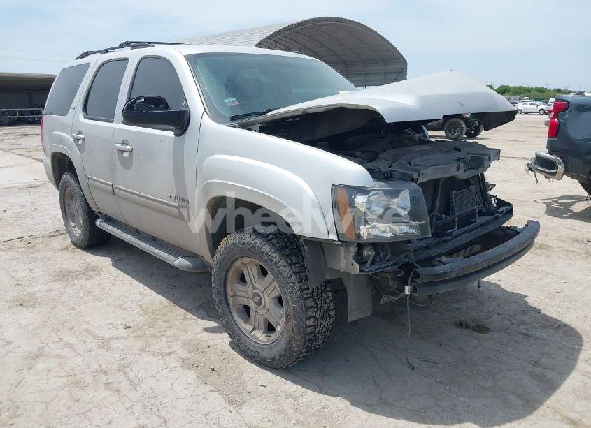 2011 Chevrolet Tahoe LT (VIN 1GNSKBE07BR271330) main photo