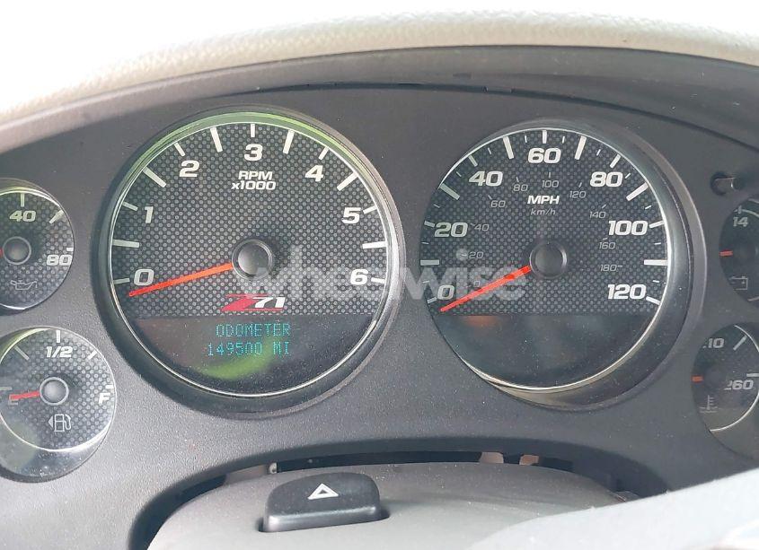 Photo 7 of 2011 Chevrolet Tahoe LT (VIN 1GNSKBE07BR271330)