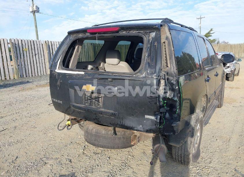 Photo 6 of 2012 Chevrolet Tahoe LT (VIN 1GNSKBE07CR278540)