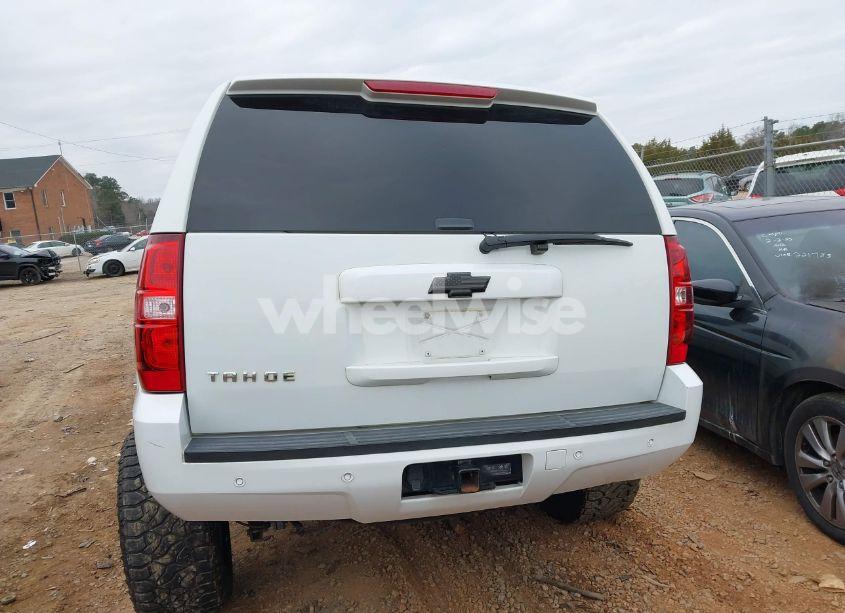 Photo 16 of 2013 Chevrolet Tahoe LT (VIN 1GNSKBE07DR200681)