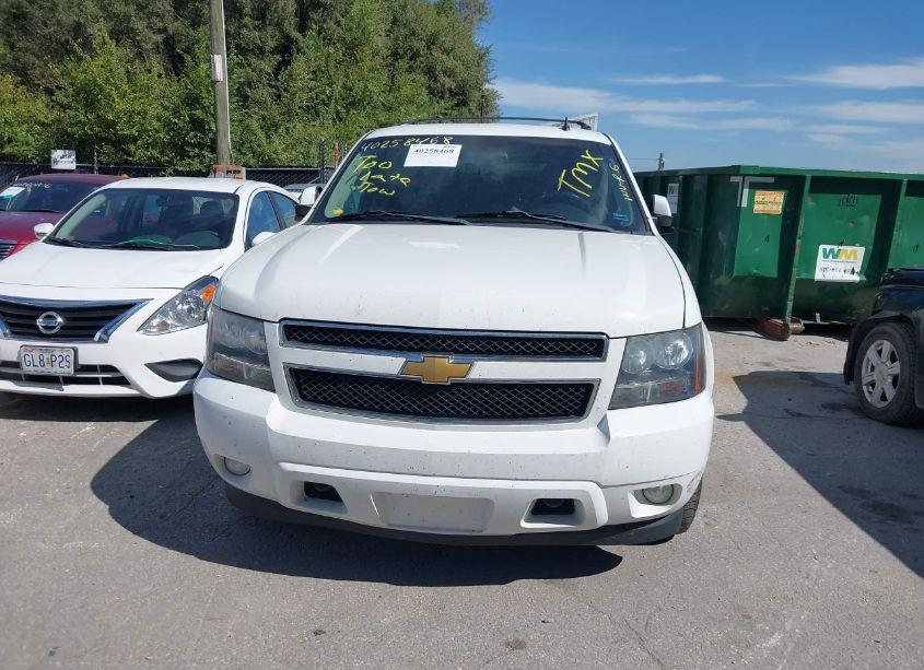 Photo 12 of 2013 Chevrolet Tahoe LT (VIN 1GNSKBE07DR316253)