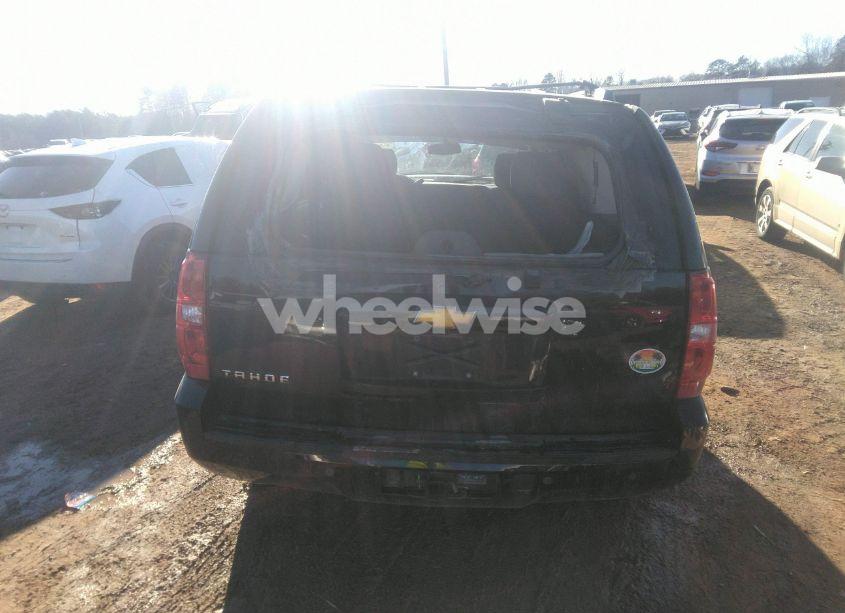 Photo 15 of 2014 Chevrolet Tahoe LT (VIN 1GNSKBE07ER229177)