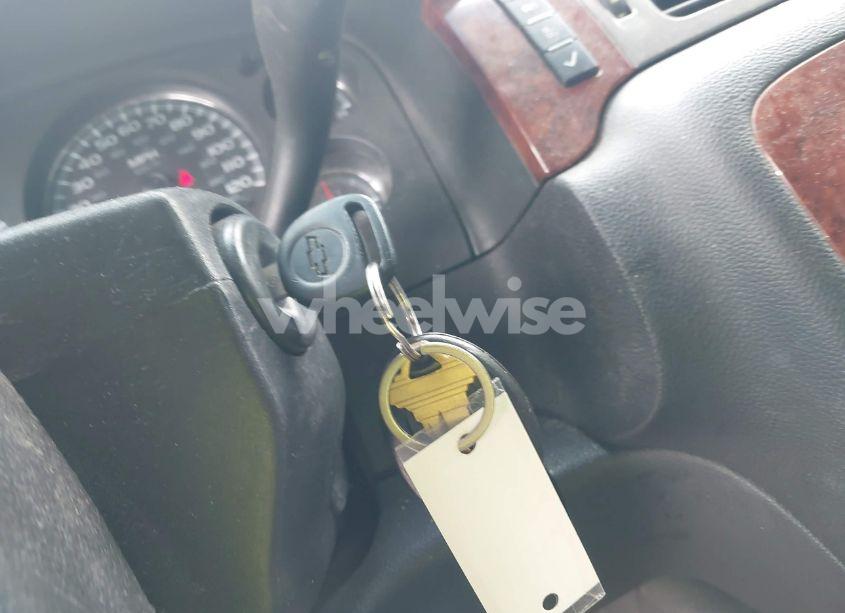 Photo 11 of 2011 Chevrolet Tahoe LT (VIN 1GNSKBE08BR123400)