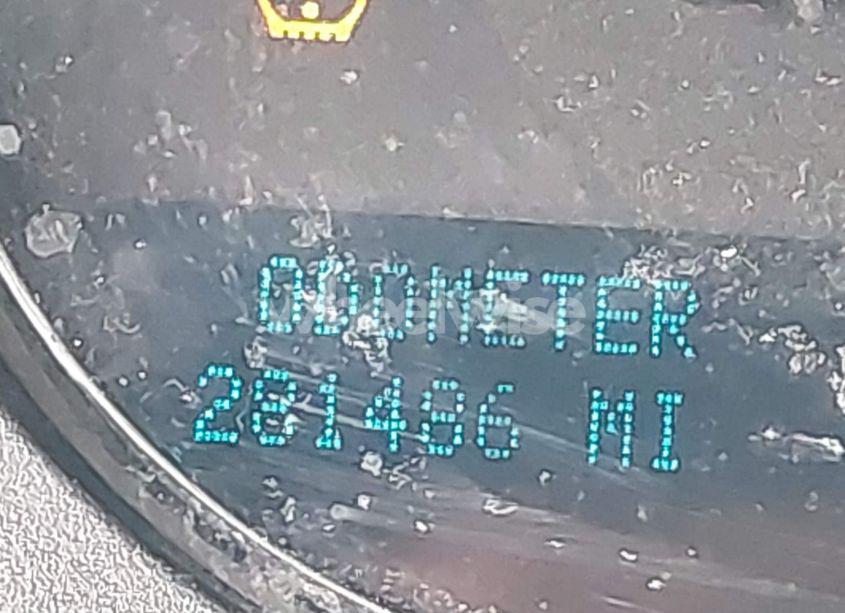 Photo 15 of 2011 Chevrolet Tahoe LT (VIN 1GNSKBE08BR123400)