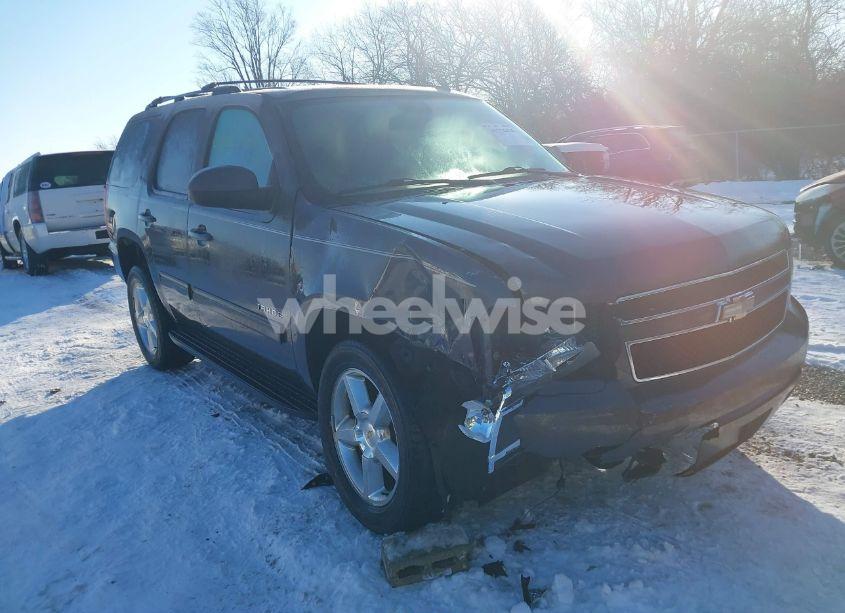 2011 Chevrolet Tahoe LT (VIN 1GNSKBE08BR161970) main photo
