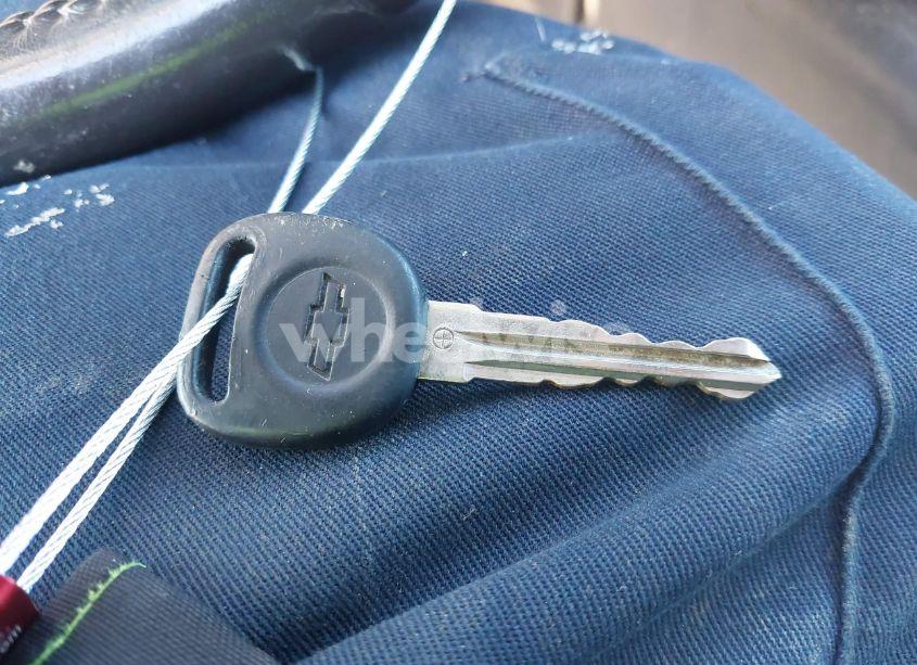 Photo 11 of 2011 Chevrolet Tahoe LT (VIN 1GNSKBE08BR161970)