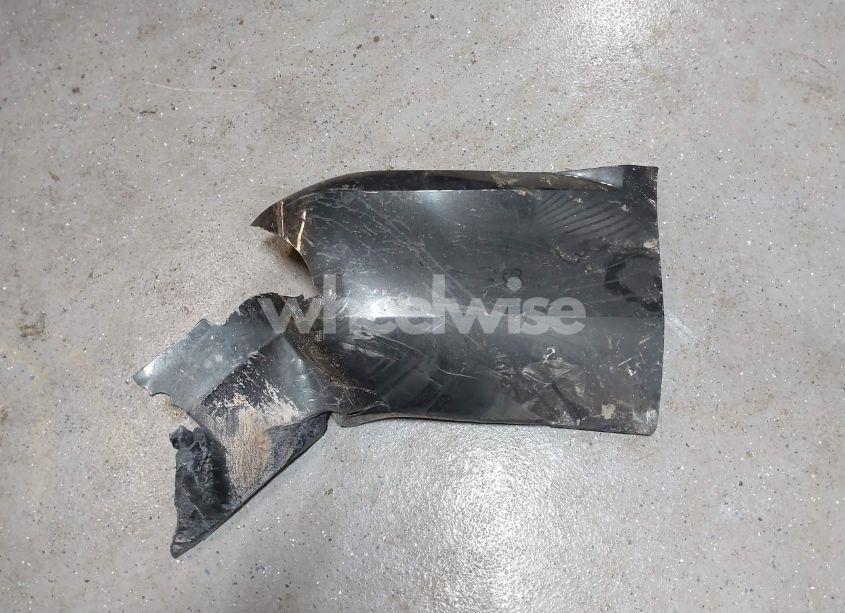 Photo 12 of 2011 Chevrolet Tahoe LT (VIN 1GNSKBE08BR180258)