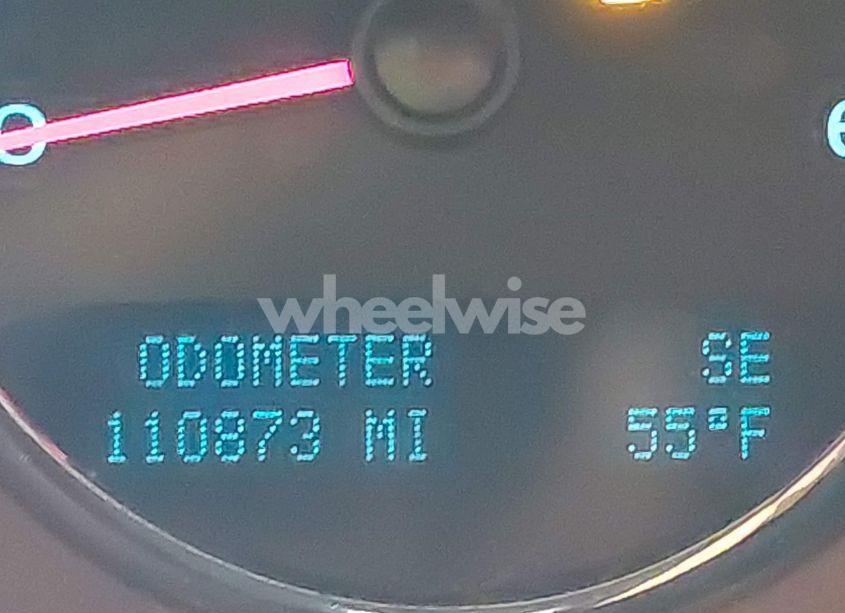 Photo 16 of 2011 Chevrolet Tahoe LT (VIN 1GNSKBE08BR180258)