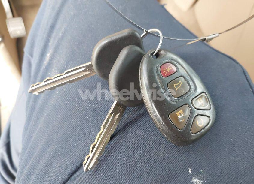 Photo 11 of 2011 Chevrolet Tahoe LT (VIN 1GNSKBE08BR233055)