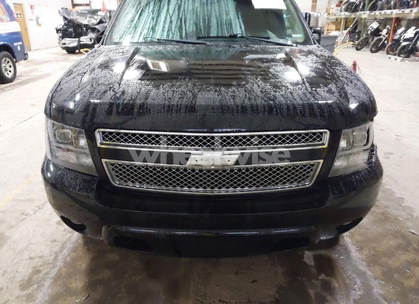 Photo 12 of 2012 Chevrolet Tahoe LT (VIN 1GNSKBE08CR127917)