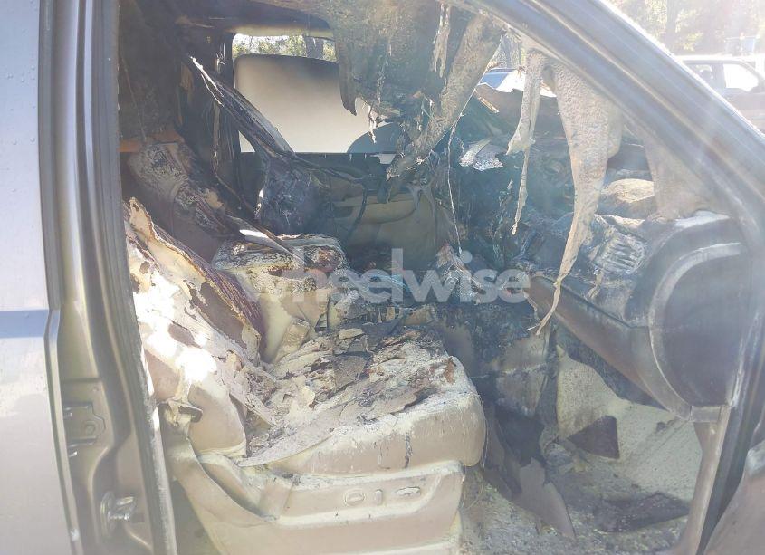 Photo 5 of 2012 Chevrolet Tahoe LT (VIN 1GNSKBE08CR293256)