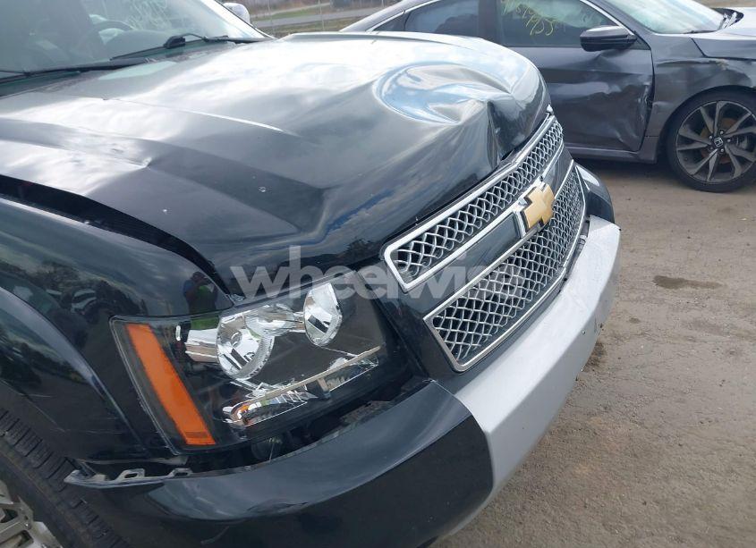 Photo 6 of 2013 Chevrolet Tahoe LT (VIN 1GNSKBE08DR190047)