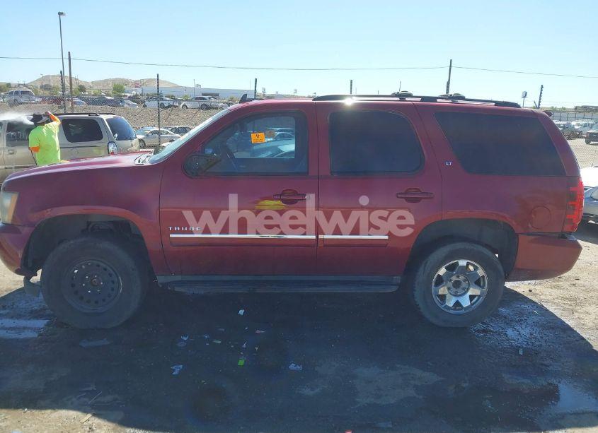 Photo 14 of 2011 Chevrolet Tahoe LT (VIN 1GNSKBE09BR267344)