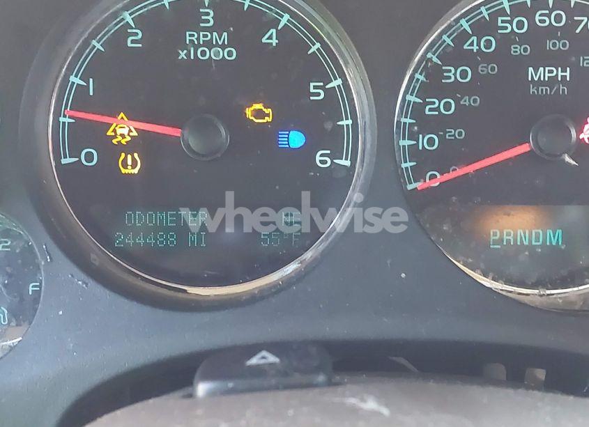 Photo 15 of 2011 Chevrolet Tahoe LT (VIN 1GNSKBE09BR267344)