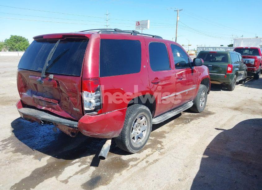 Photo 4 of 2011 Chevrolet Tahoe LT (VIN 1GNSKBE09BR267344)