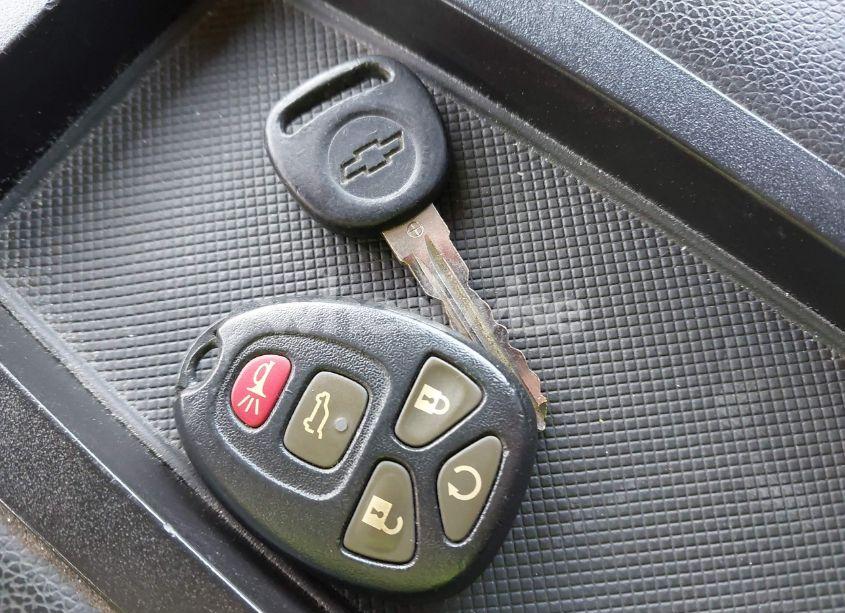 Photo 11 of 2013 Chevrolet Tahoe LT (VIN 1GNSKBE09DR325293)