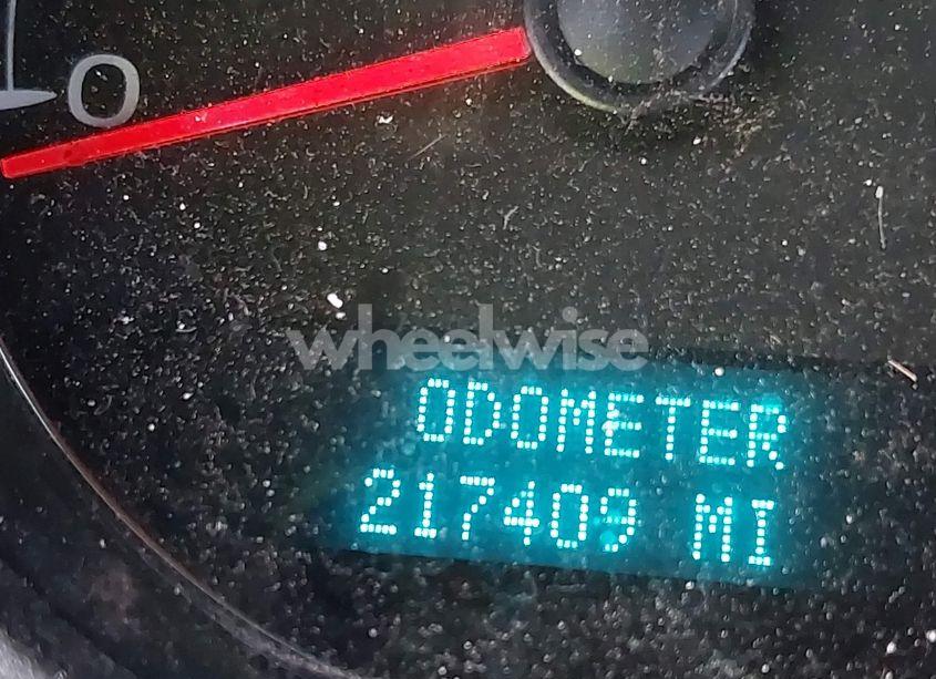 Photo 14 of 2013 Chevrolet Tahoe LT (VIN 1GNSKBE09DR350808)