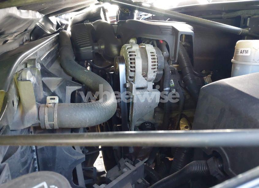 Photo 10 of 2014 Chevrolet Tahoe LT (VIN 1GNSKBE09ER242934)