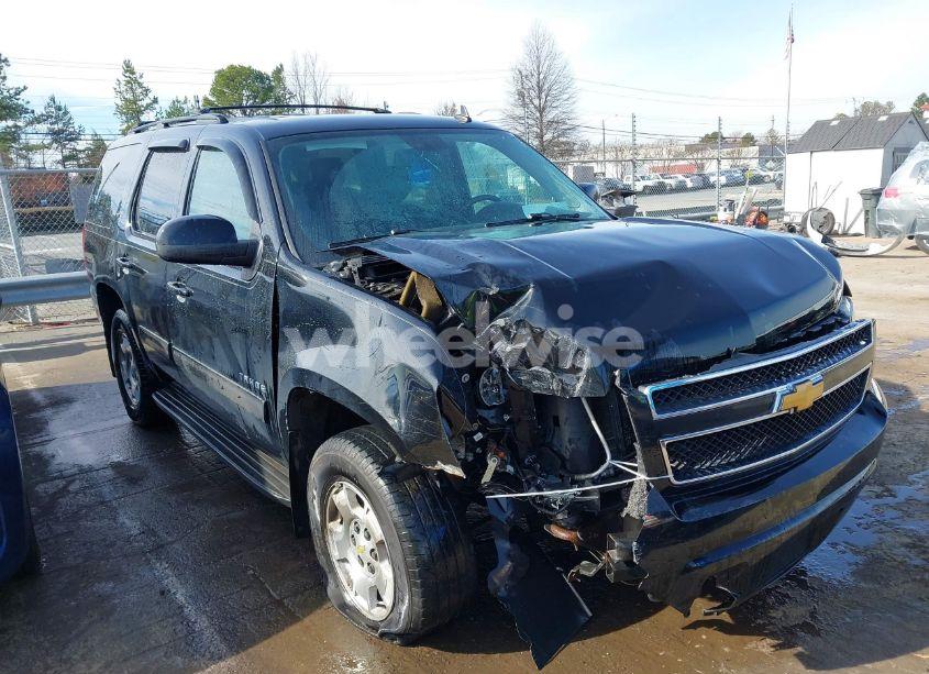 Photo 13 of 2014 Chevrolet Tahoe LT (VIN 1GNSKBE09ER242934)