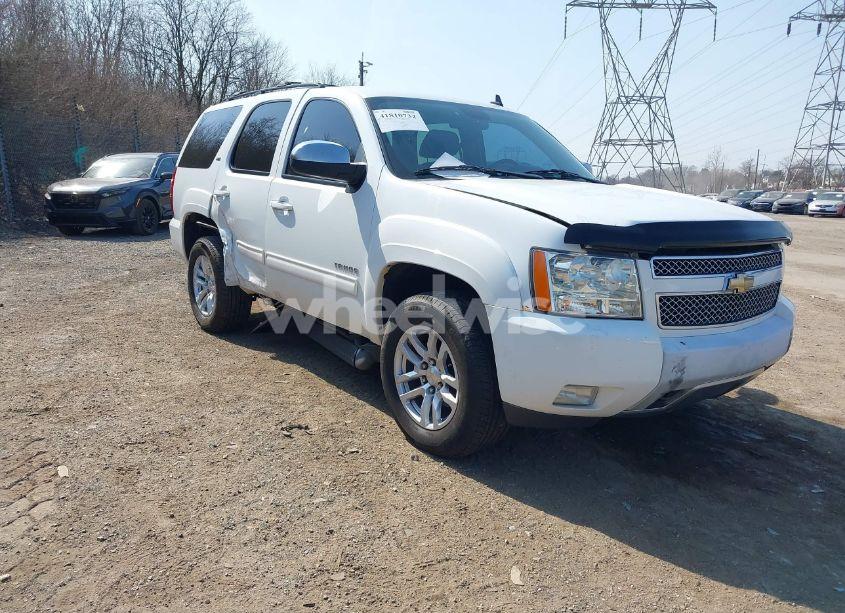 2011 Chevrolet Tahoe LT (VIN 1GNSKBE0XBR170024) main photo