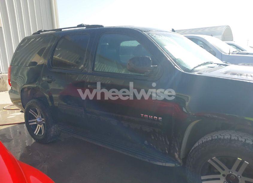 Photo 13 of 2012 Chevrolet Tahoe LT (VIN 1GNSKBE0XCR100508)