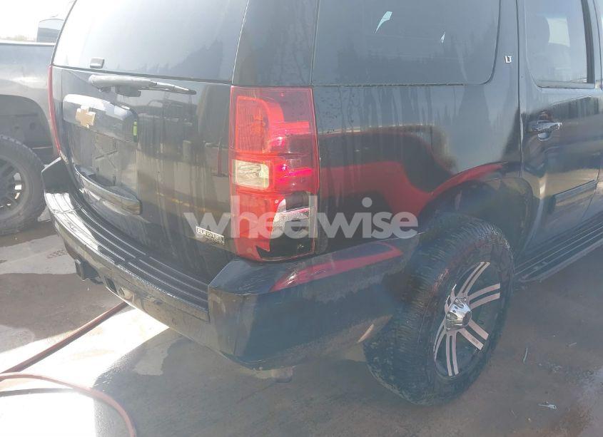 Photo 6 of 2012 Chevrolet Tahoe LT (VIN 1GNSKBE0XCR100508)