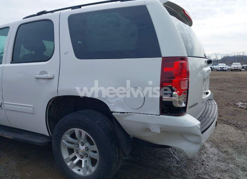 Photo 6 of 2012 Chevrolet Tahoe LT (VIN 1GNSKBE0XCR265457)