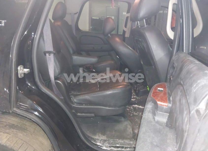 Photo 8 of 2013 Chevrolet Tahoe LT (VIN 1GNSKBE0XDR145627)