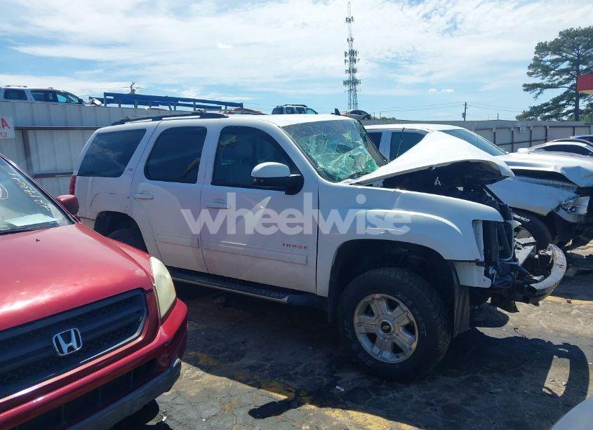 Photo 13 of 2013 Chevrolet Tahoe LT (VIN 1GNSKBE0XDR191247)