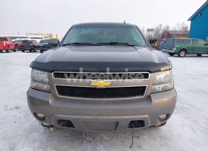 Photo 12 of 2013 Chevrolet Tahoe LT (VIN 1GNSKBE0XDR296094)