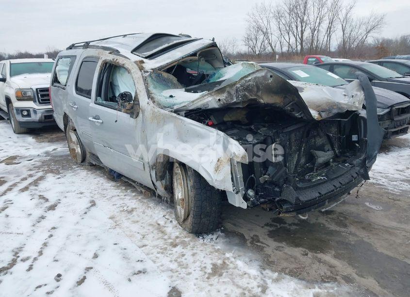 2013 Chevrolet Tahoe LT (VIN 1GNSKBE0XDR334214) main photo