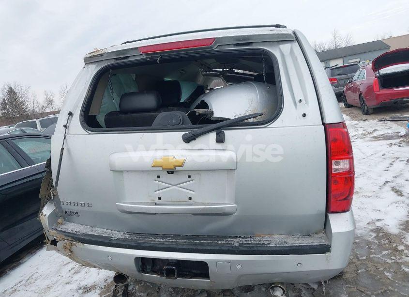 Photo 16 of 2013 Chevrolet Tahoe LT (VIN 1GNSKBE0XDR334214)