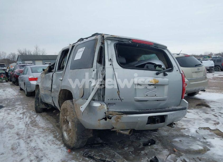Photo 19 of 2013 Chevrolet Tahoe LT (VIN 1GNSKBE0XDR334214)