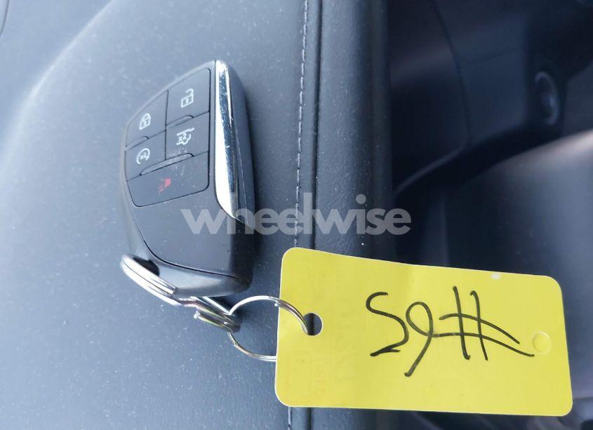 Photo 11 of 2022 Chevrolet Suburban 4WD LS (VIN 1GNSKBED0NR348854)