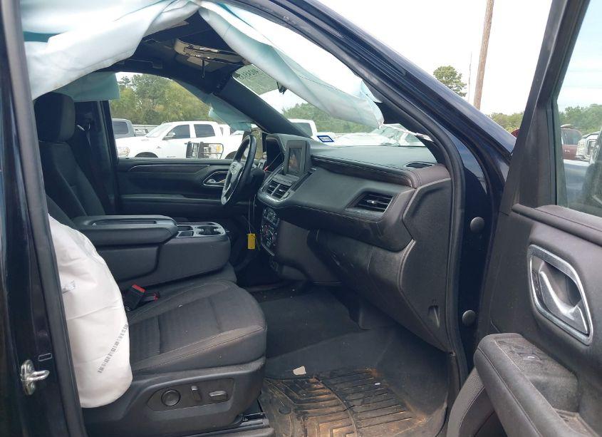 Photo 5 of 2022 Chevrolet Suburban 4WD LS (VIN 1GNSKBED4NR179258)