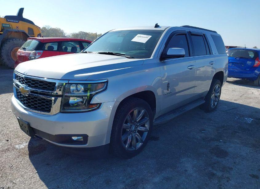 Photo 2 of 2015 Chevrolet Tahoe LT (VIN 1GNSKBKC0FR195163)