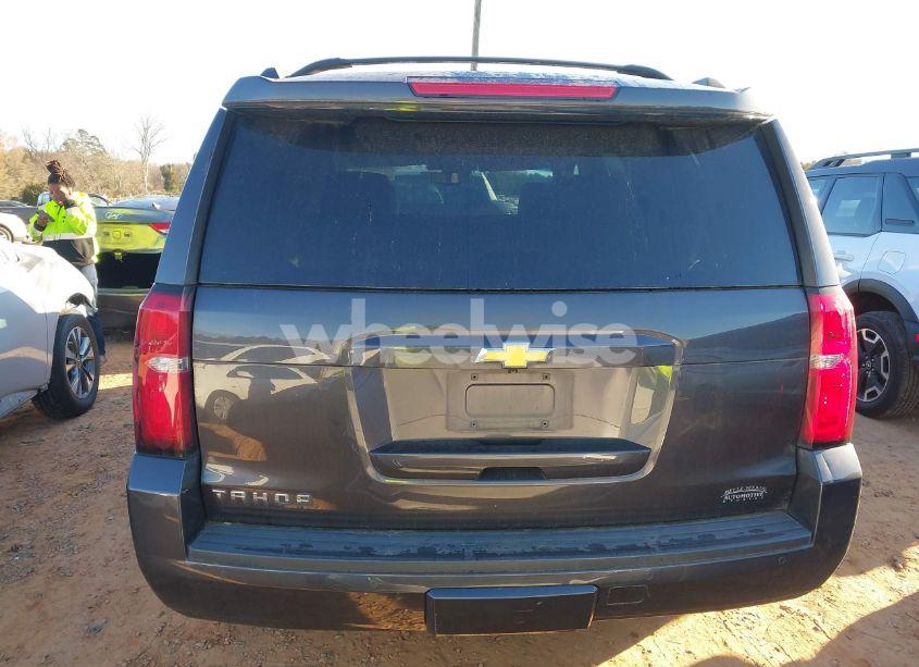 Photo 16 of 2015 Chevrolet Tahoe LT (VIN 1GNSKBKC0FR526744)