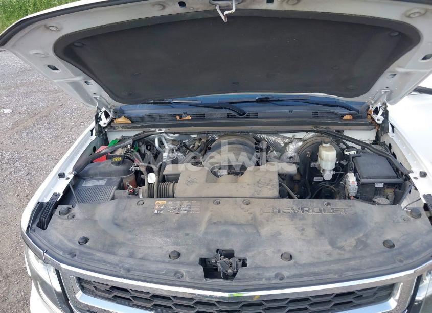 Photo 10 of 2015 Chevrolet Tahoe LT (VIN 1GNSKBKC0FR651307)