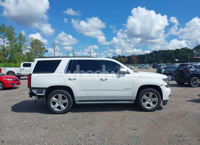 Photo 13 of 2015 Chevrolet Tahoe LT (VIN 1GNSKBKC0FR651307)
