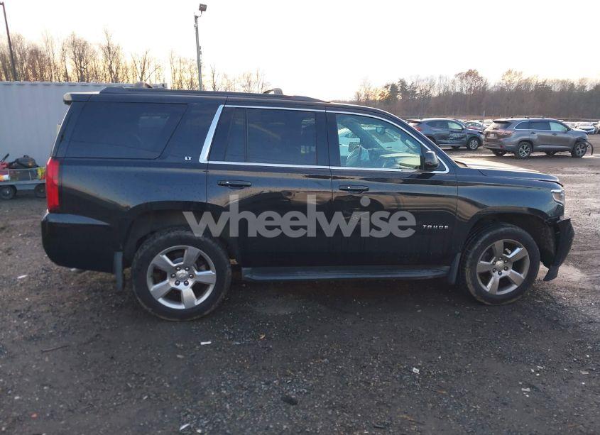Photo 13 of 2015 Chevrolet Tahoe LT (VIN 1GNSKBKC0FR729505)