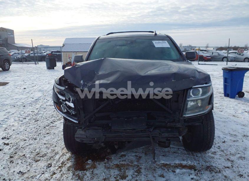 Photo 13 of 2016 Chevrolet Tahoe LT (VIN 1GNSKBKC0GR273619)