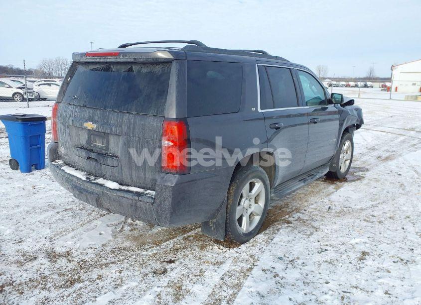 Photo 4 of 2016 Chevrolet Tahoe LT (VIN 1GNSKBKC0GR273619)