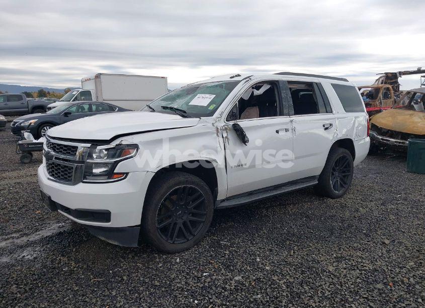 Photo 2 of 2017 Chevrolet Tahoe LT (VIN 1GNSKBKC0HR165051)