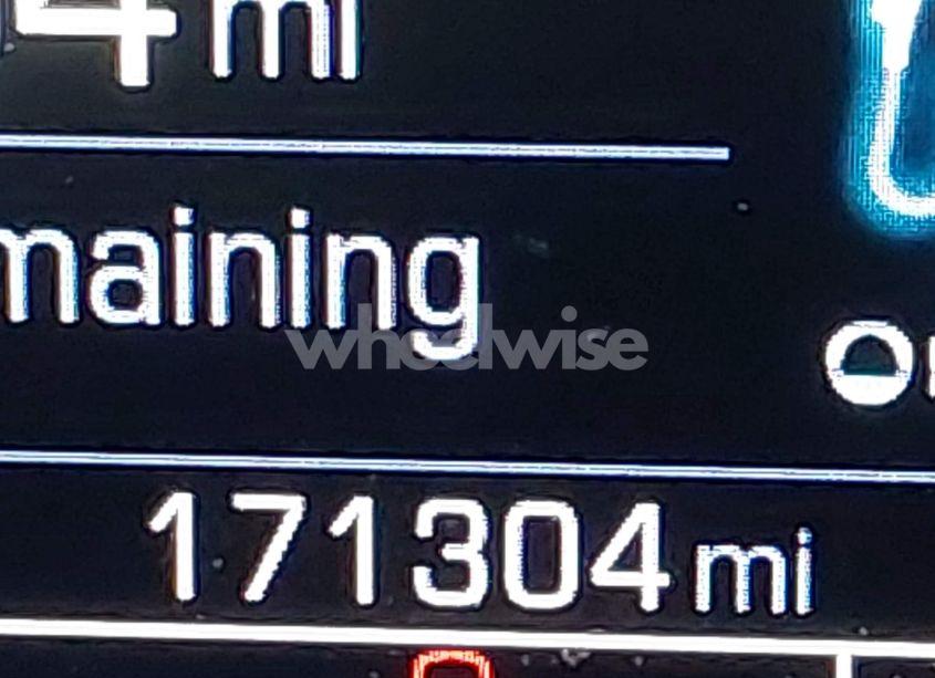 Photo 15 of 2017 Chevrolet Tahoe LT (VIN 1GNSKBKC0HR193092)