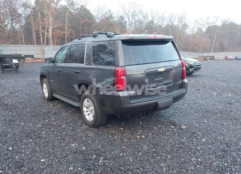 Photo 3 of 2017 Chevrolet Tahoe LT (VIN 1GNSKBKC0HR285237)