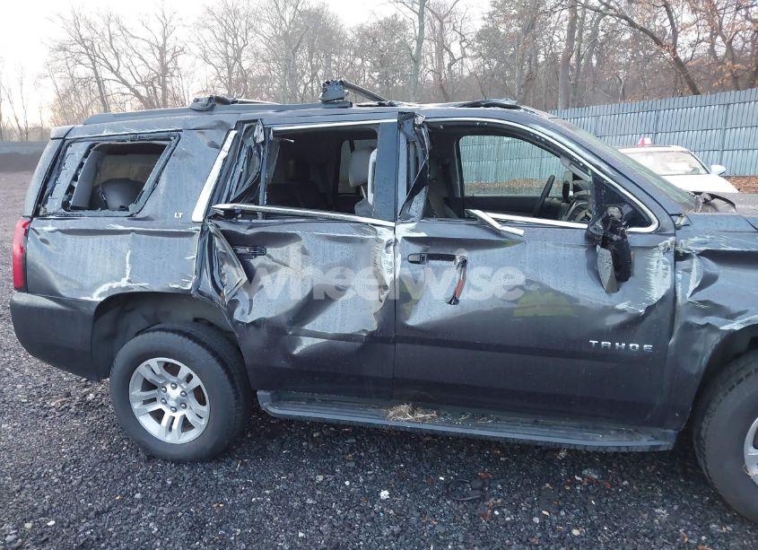 Photo 6 of 2017 Chevrolet Tahoe LT (VIN 1GNSKBKC0HR285237)