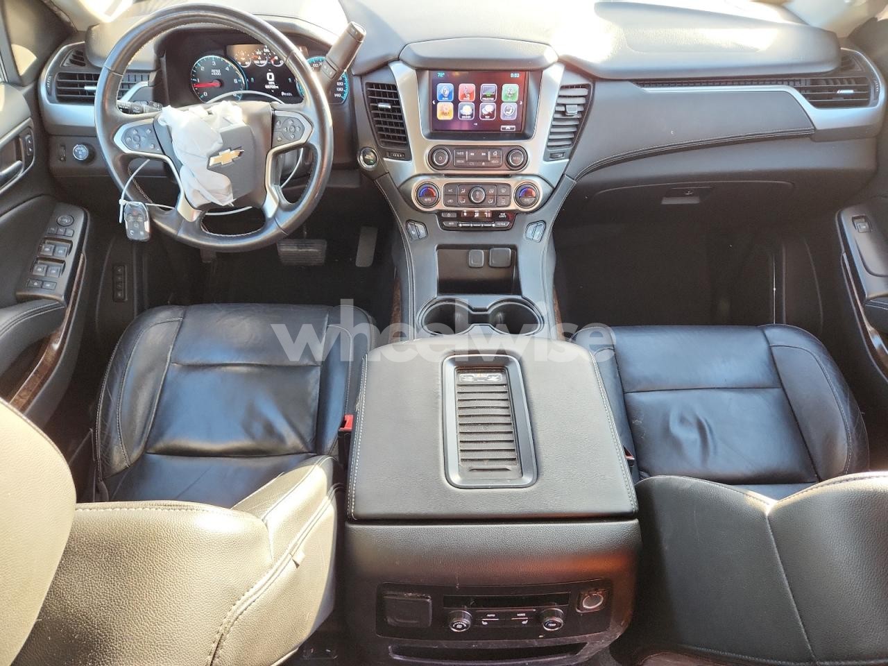 Photo 8 of 2017 CHEVROLET TAHOE K1500 LT (VIN 1GNSKBKC0HR289028)